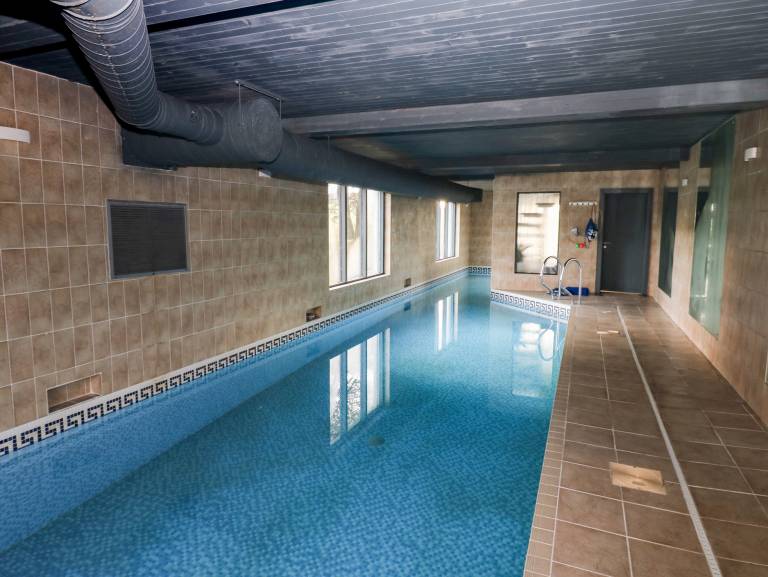 Fully equipped cottage with pool & garden | Dogs allowed in Carlisle