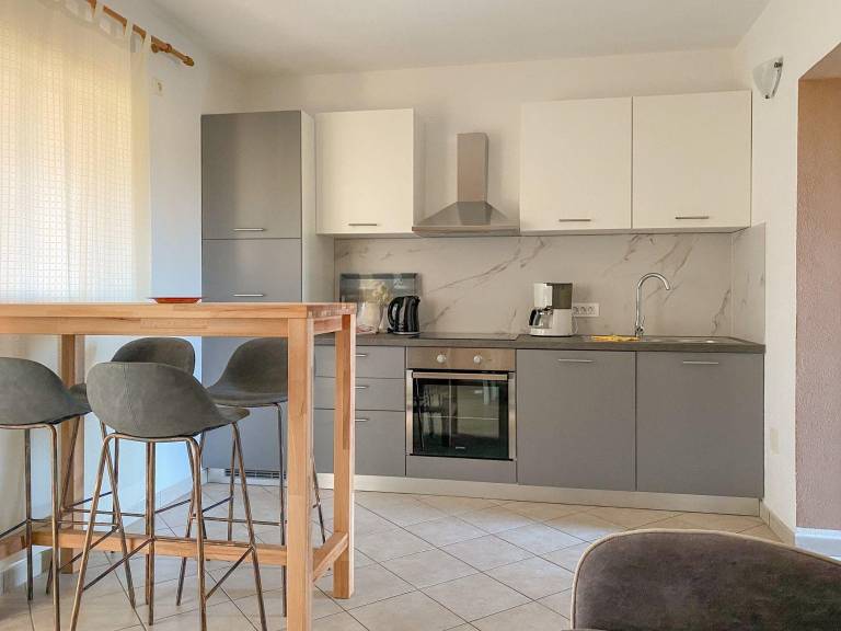 Apartament Karigador