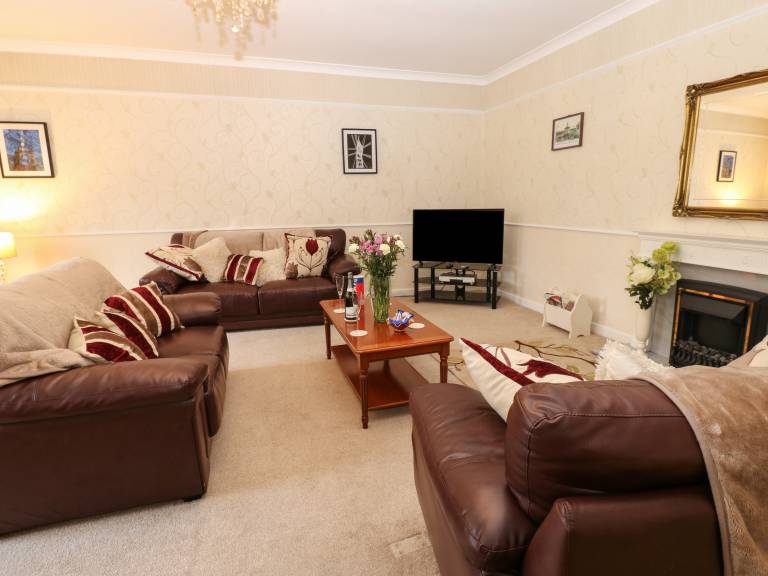 Children-friendly beautiful cottage | Pets allowed — photo 3