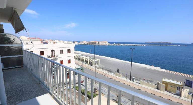 Lovely rental apartment with terrace | Perfect for remote work | Pets allowed — photo 3