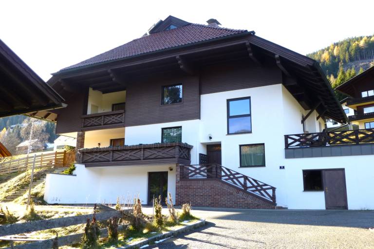 Fully equipped charming rental apartment | Next to the ski | Pets allowed in Bad Kleinkirchheim