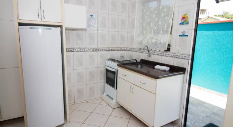 Holiday apartment with yard & grill — photo 4