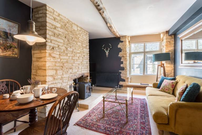 Family-oriented charming apartment with garden & patio | Dogs allowed — photo 4