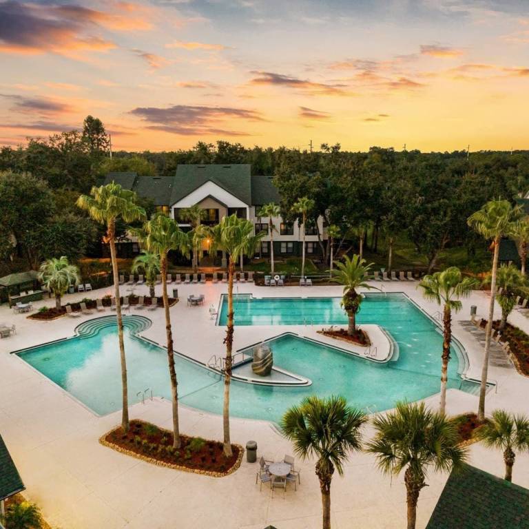 Apartment  Paradise Lakes