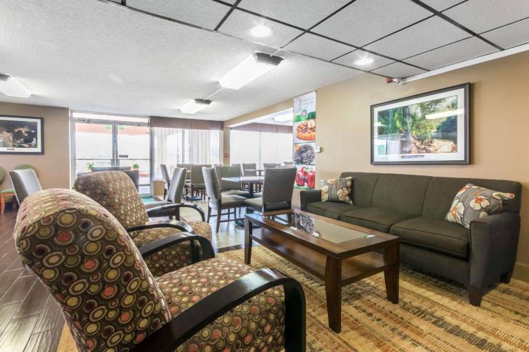 Quality Inn & Suites Horse Cave - Cave City — photo 3