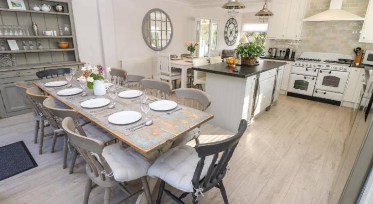 House with 6 rooms for 16 persons — photo 5