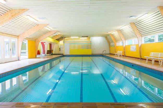 Chalet with pool in Durbuy