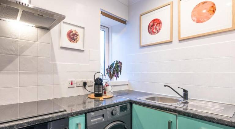 Holiday apartment with 2 rooms for 4 persons — photo 4