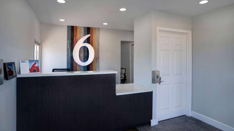 Motel 6 Arcata, CA – Cal Poly Humboldt — photo 3