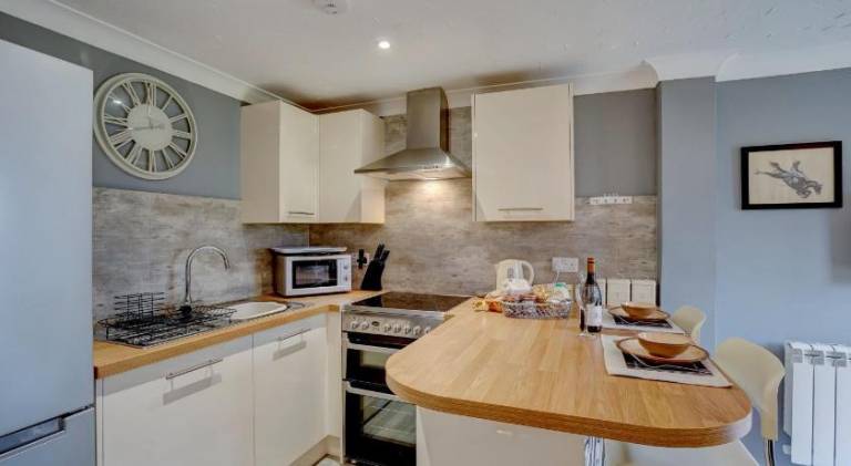 House with 1 room for 2 persons — photo 3