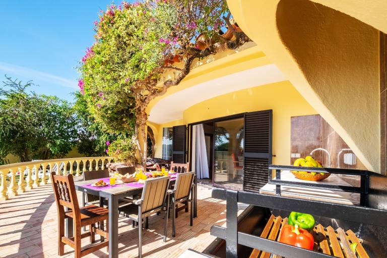 Fully equipped villa with terrace, private pool & garden | Dogs allowed — photo 3