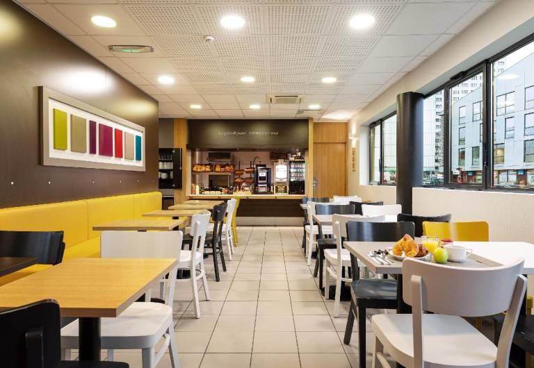B&B HOTEL Lille Tourcoing Centre — photo 2