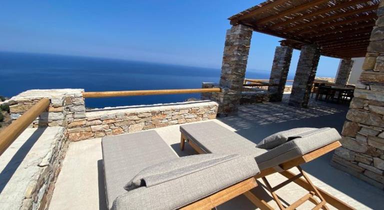 Fully equipped pleasant villa with barbeque & terrace | Perfect for remote work | Pets are welcome in Sifnos