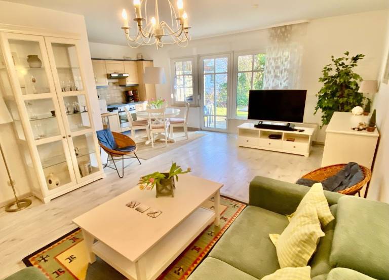 Ferienwohnung mit Hund inZingst Ostseeküste f&uuml;r max. 3 Personen