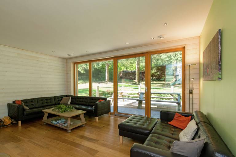 Child-friendly chalet with yard, BBQ & terrace | Pets are welcome — photo 5
