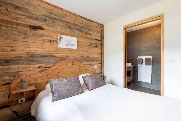 Apartment "La Cabane Du Cerf" with Mountain View, Private Terrace and Wi-Fi — photo 5