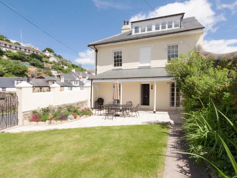 Cottage Dartmouth