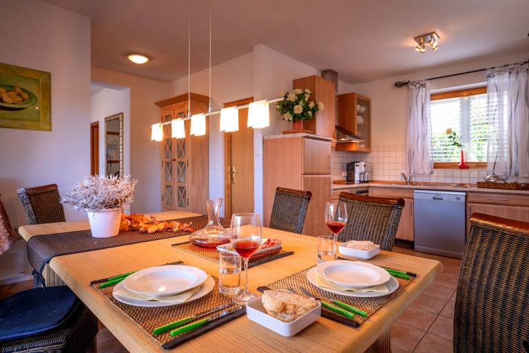 House with private pool, garden & barbeque | Sea view — photo 5