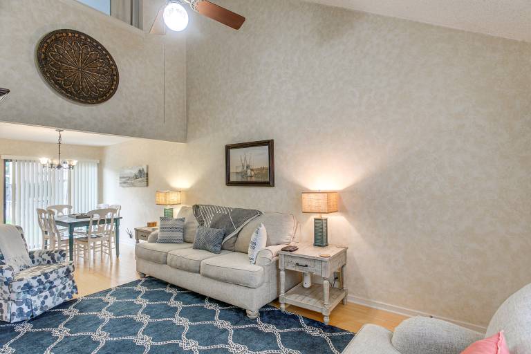 Convenient St Simons Island Home - 3 Mi to Beach! — photo 4