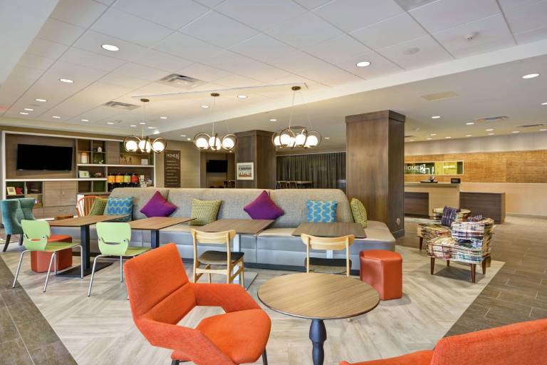 Home2 Suites by Hilton Plymouth Minneapolis — photo 2