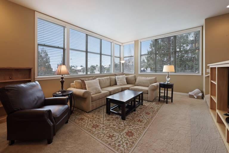 Children-friendly nice house with pool, grill & hot tub | Pets allowed — photo 2