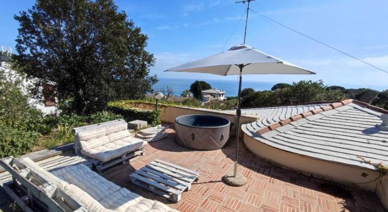 Villa with sauna, hot tub & pool | Next to the beach | Pet-friendly — photo 3