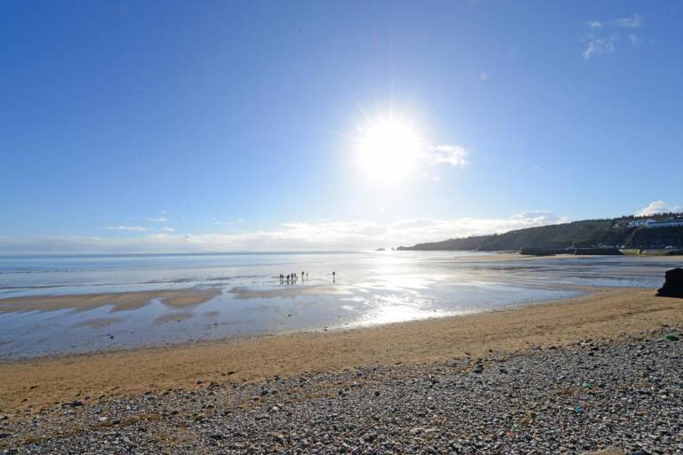Family-friendly apartment | Water view | Beach nearby | Pets allowed — photo 2