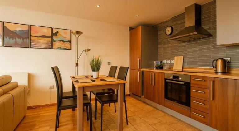 Holiday apartment | Close to Liverpool Cathedral — photo 5