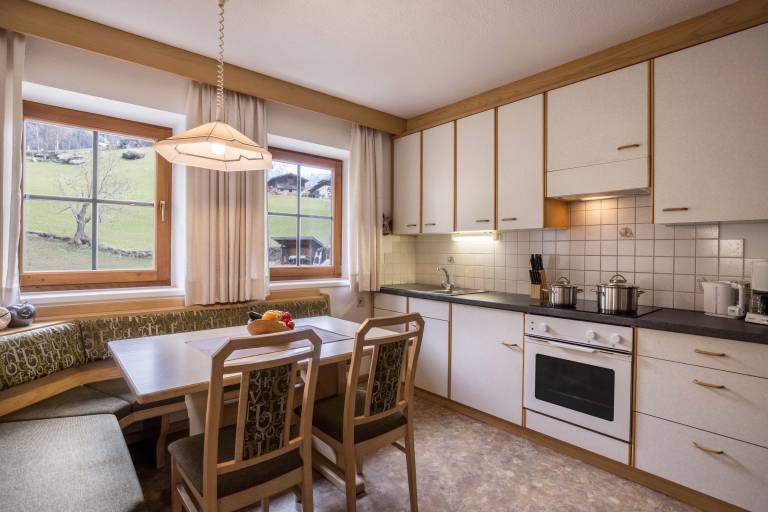 Holiday apartment with grill & yard | Mountain view — photo 2