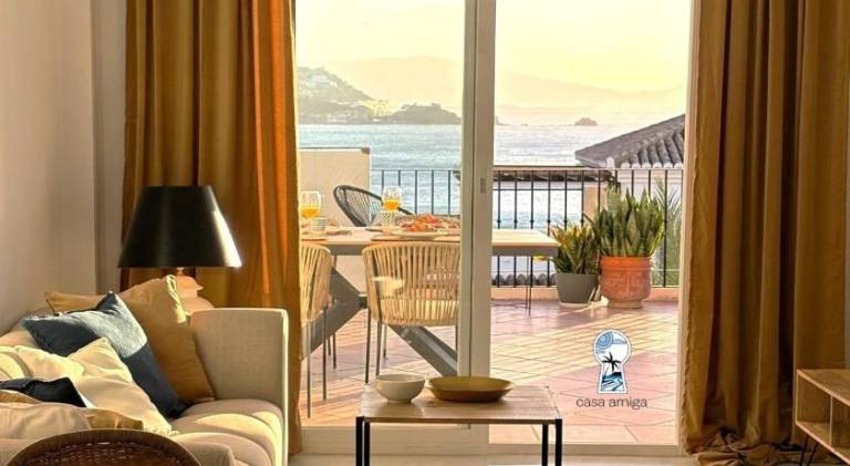 Beautiful holiday apartment | Beach nearby | Pets allowed in Almunecar
