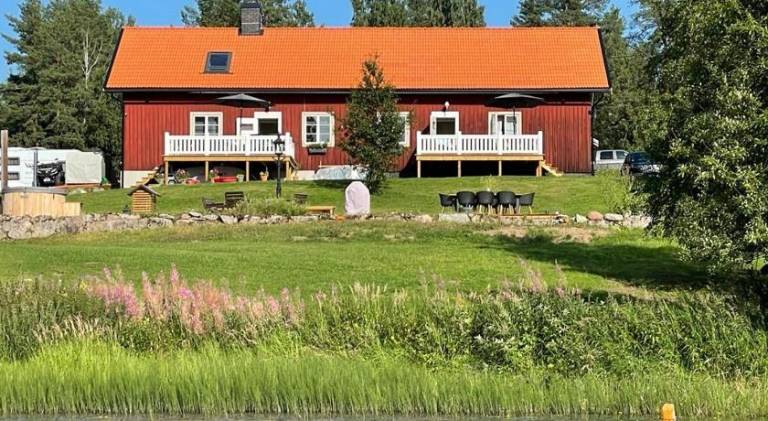 Holiday apartment with jacuzzi in Rattvik