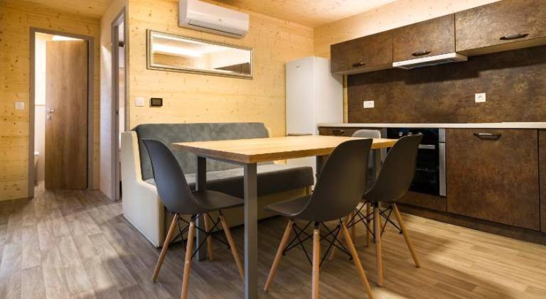 Vacation home with garden, barbeque & terrace | Pet-friendly — photo 4