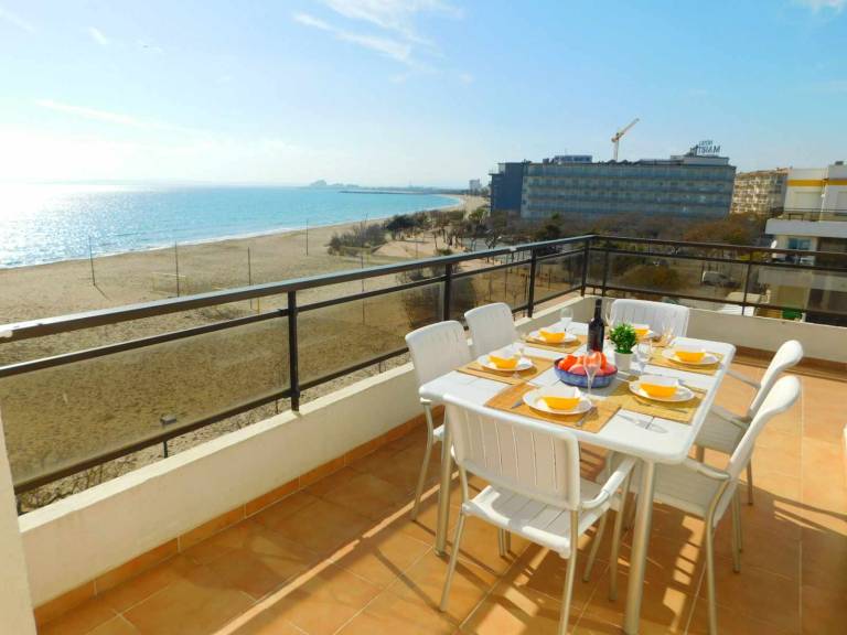 Rental apartment with terrace | Sea view — photo 4