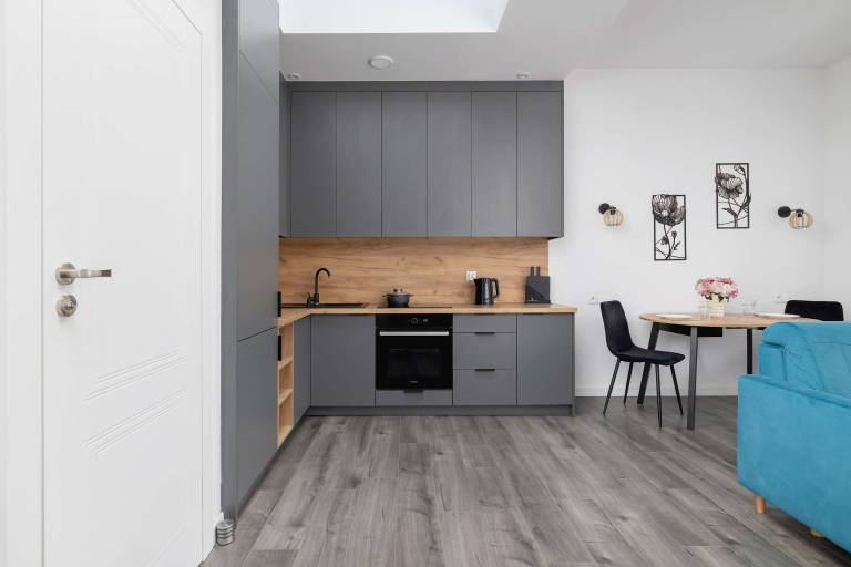 Ko ciuszki 34 Katowice Cozy Studio Air Conditioning Smart TV Close to the Center — photo 4