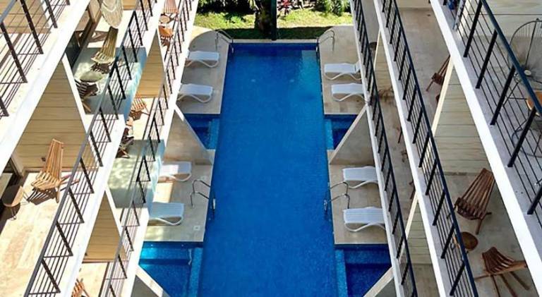 Holiday apartment with pool — photo 3