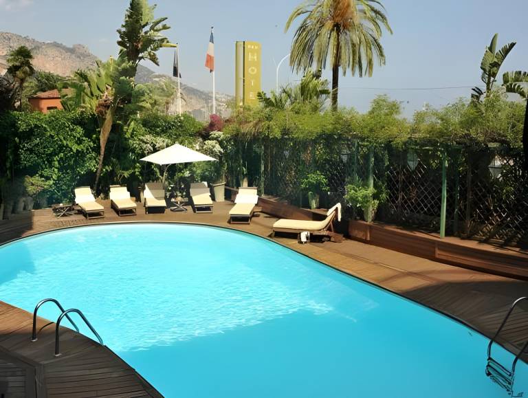 Hotel Napoleon in Menton