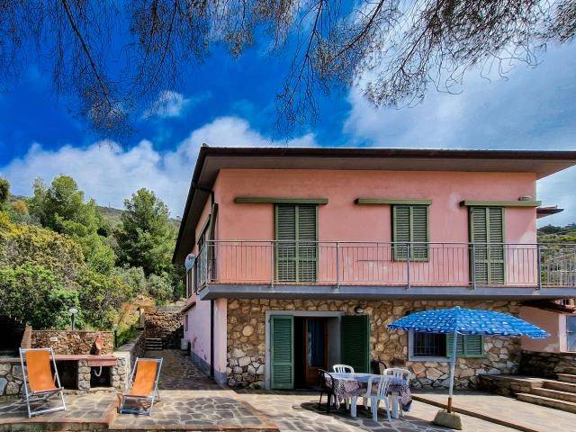 80 M² Appartement ∙ 2 Slaapkamers ∙ 6 Gasten - Porto Azzurro