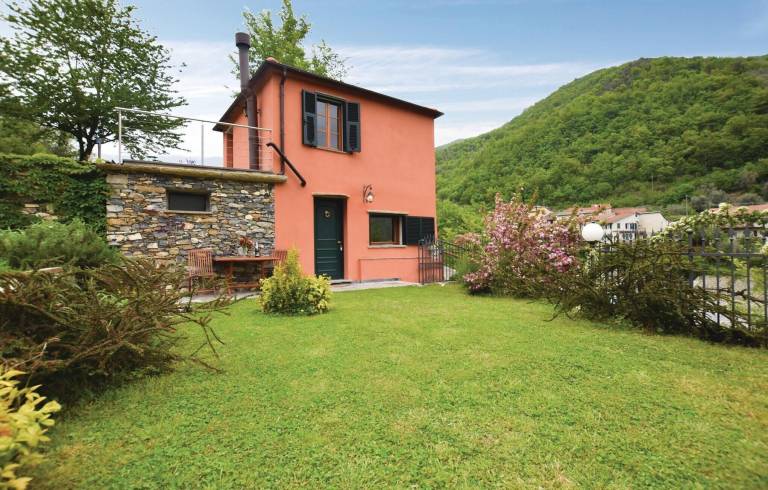 Huis  Aquila di Arroscia