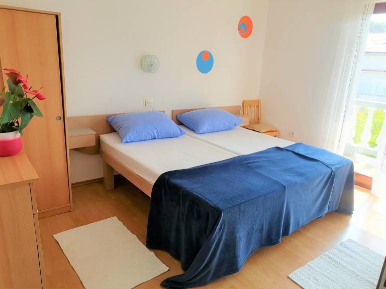 Holiday apartment with yard, grill & terrace | Pets allowed — photo 5
