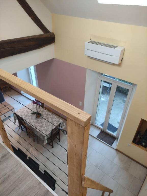 Apartment with patio — photo 5