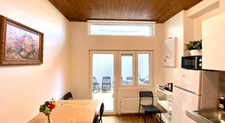 Beautiful holiday apartment with terrace | Next to Antwerpen-Centraal railway station | Dogs allowed — photo 5