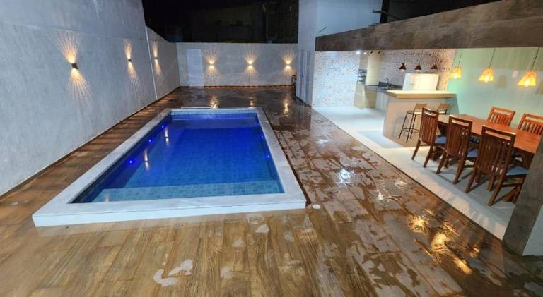 House with pool | Pets are welcome — photo 2