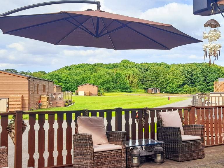 Child-friendly charming cottage with patio & yard | River view | Beach nearby | Pets are welcome — photo 3