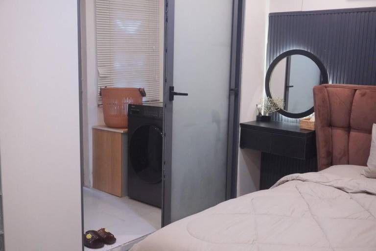 House | Near Dragon Bridge | Pet-friendly — photo 3