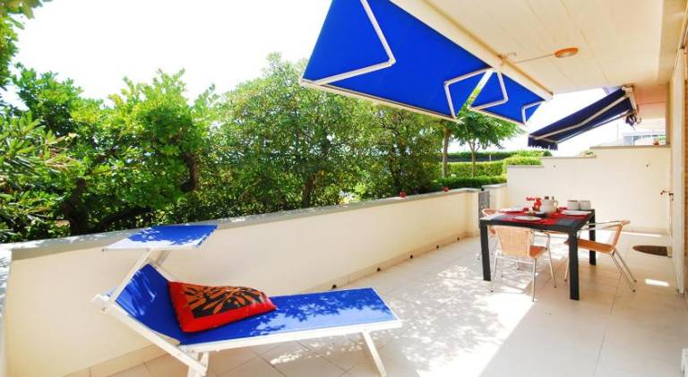Rental apartment with 3 rooms for 6 persons — photo 5