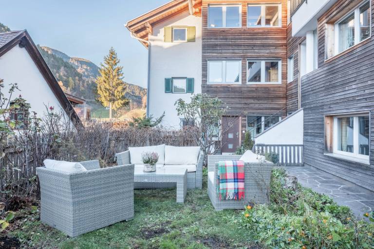 Apartment "Vorderschöneck 2" with Mountain View, Shared Garden & Wi-Fi in Renon