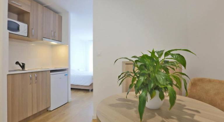 Serviced apartment for 127 persons — photo 5