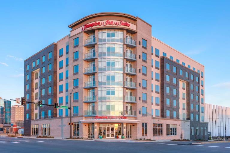 Hampton Inn & Suites by Hilton Huntsville Downtown in Huntsville, AL