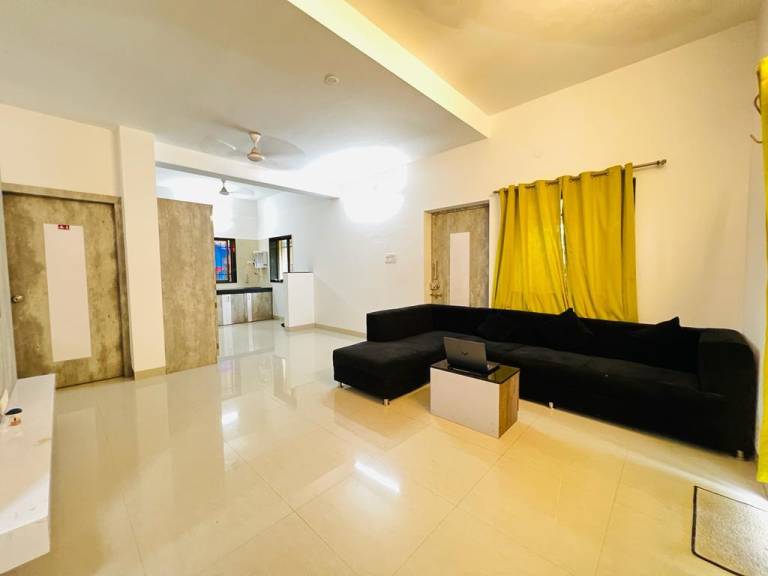 Villa with barbeque & pool in Nashik