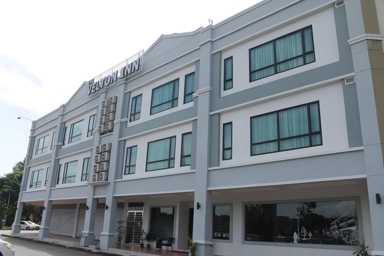 Pension  Shahida Commercial Centre
